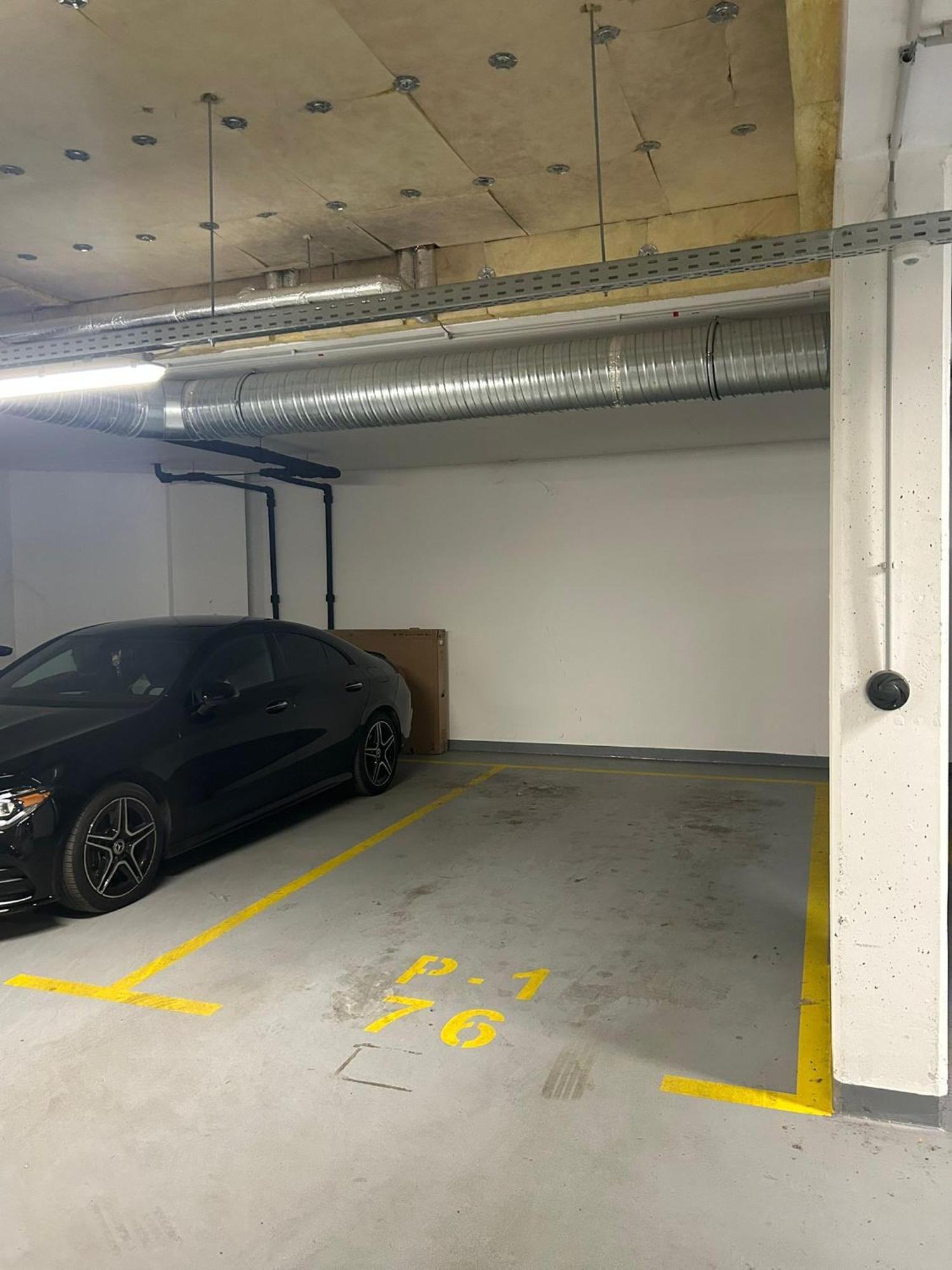 Blooming Budapest Apartment With Free Underground Parking Exterior photo